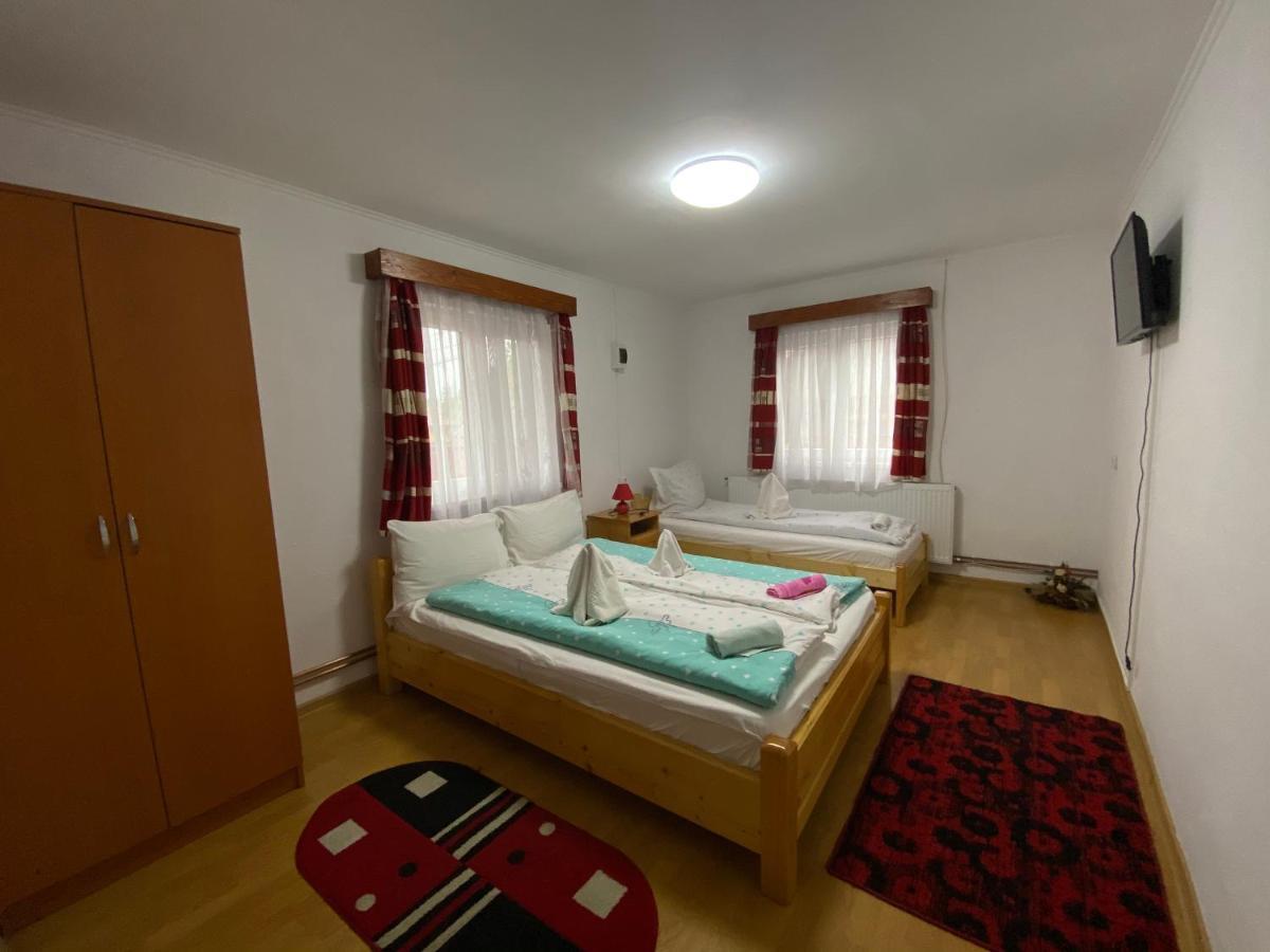 Dobra Haz Hotel Ковасна Екстериор снимка